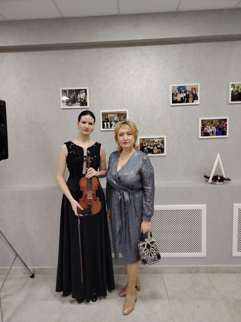 photo_2025-12-23_15-11-38-2-768x1024 В Гомельском социальном пансионате «Васильевский» состоялось торжественное открытие республиканской акции «От всей души»