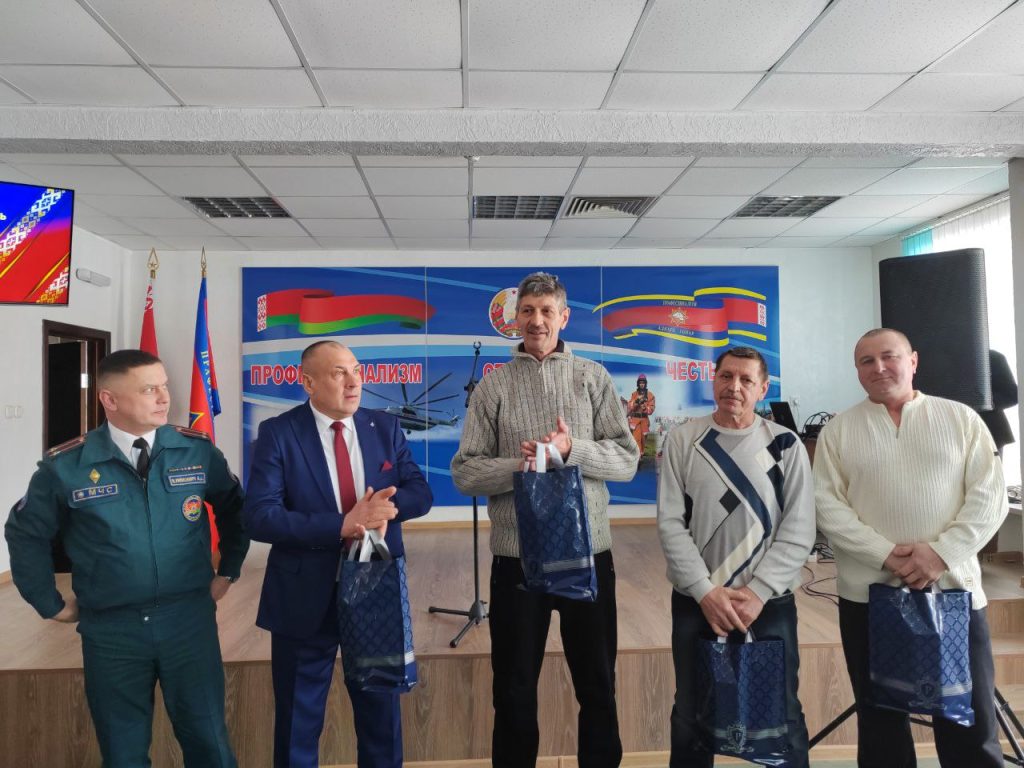 photo_2026-01-19_14-54-42-1024x768 Концерт, посвященный Дню спасателя, прошел в Ветковском районном отделе по чрезвычайным ситуациям