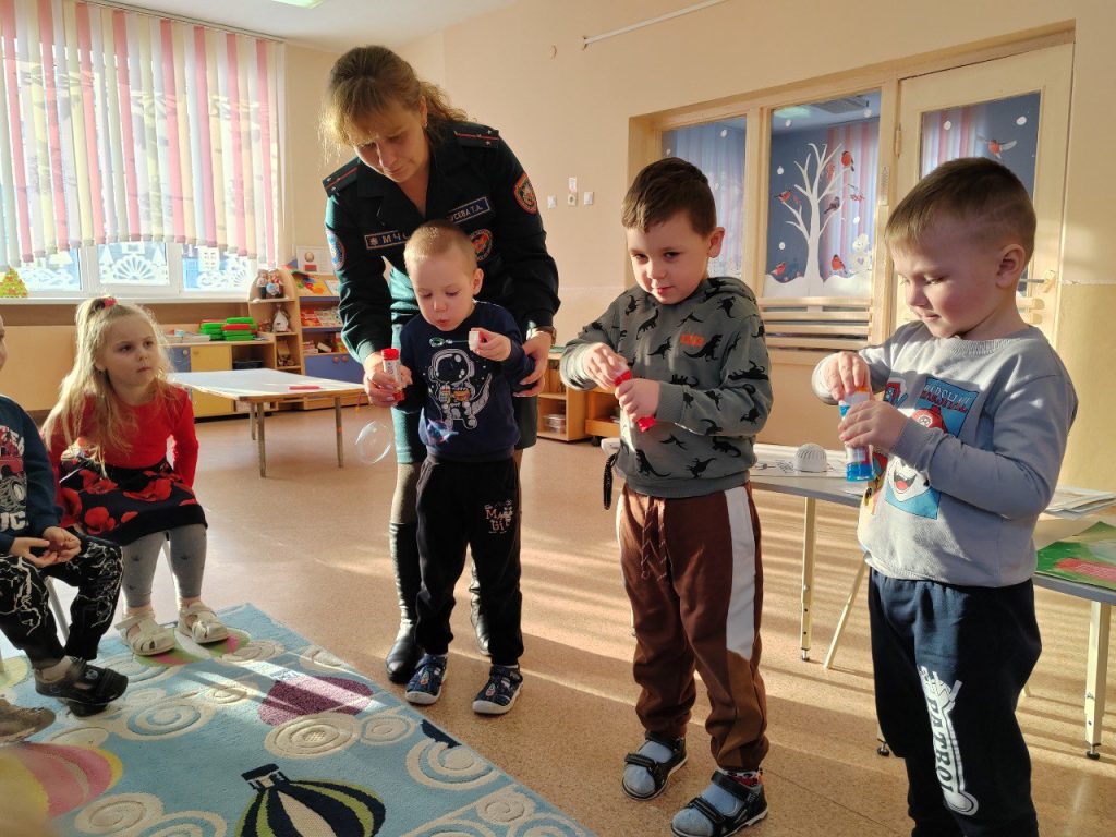 photo_2026-01-29_13-24-13-1024x768 Урок безопасности для самых маленьких