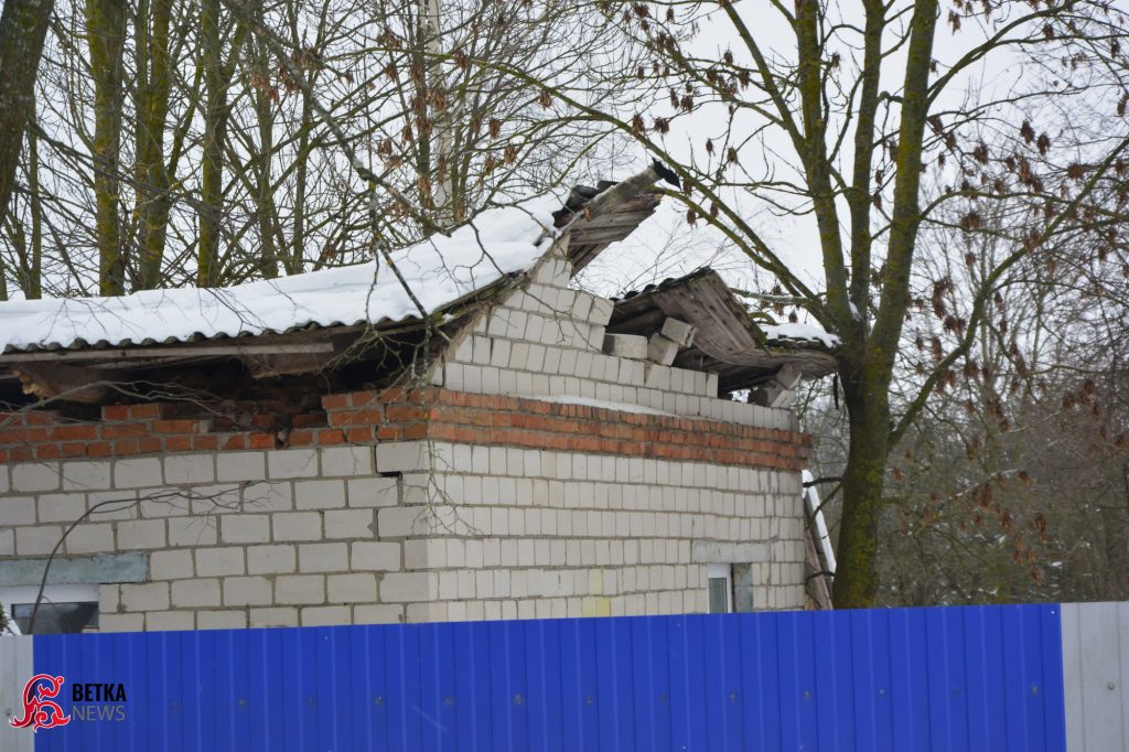 dsc5549-1024x682 Подробности о пострадавшем доме в Новосёлках