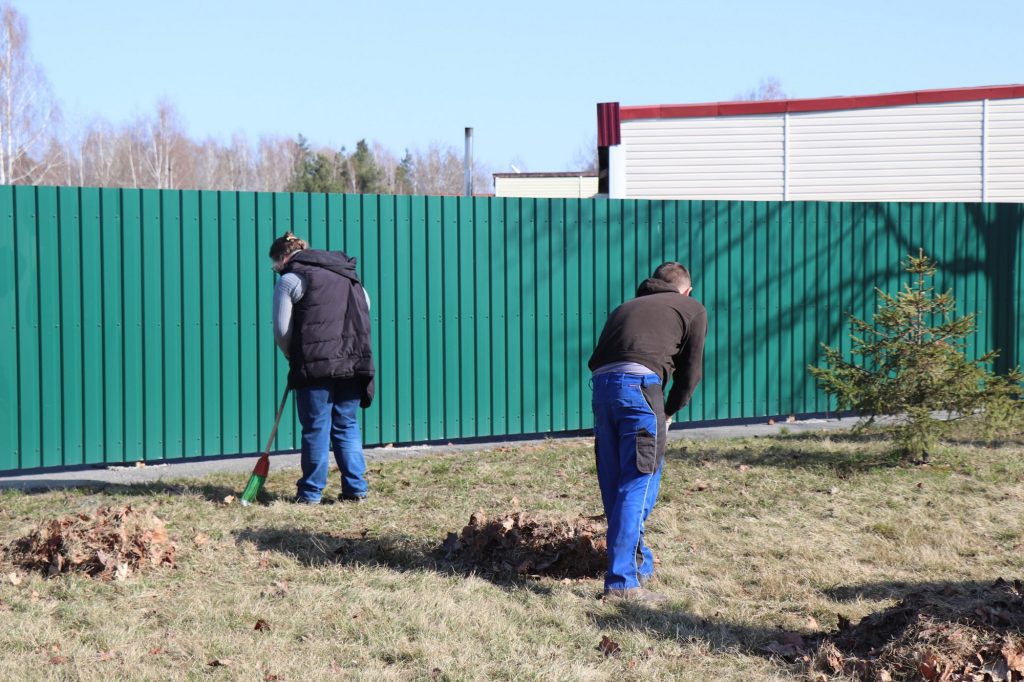 photo_2026-03-28_12-01-58-1024x682 Трудовой десант автобусного парка №6