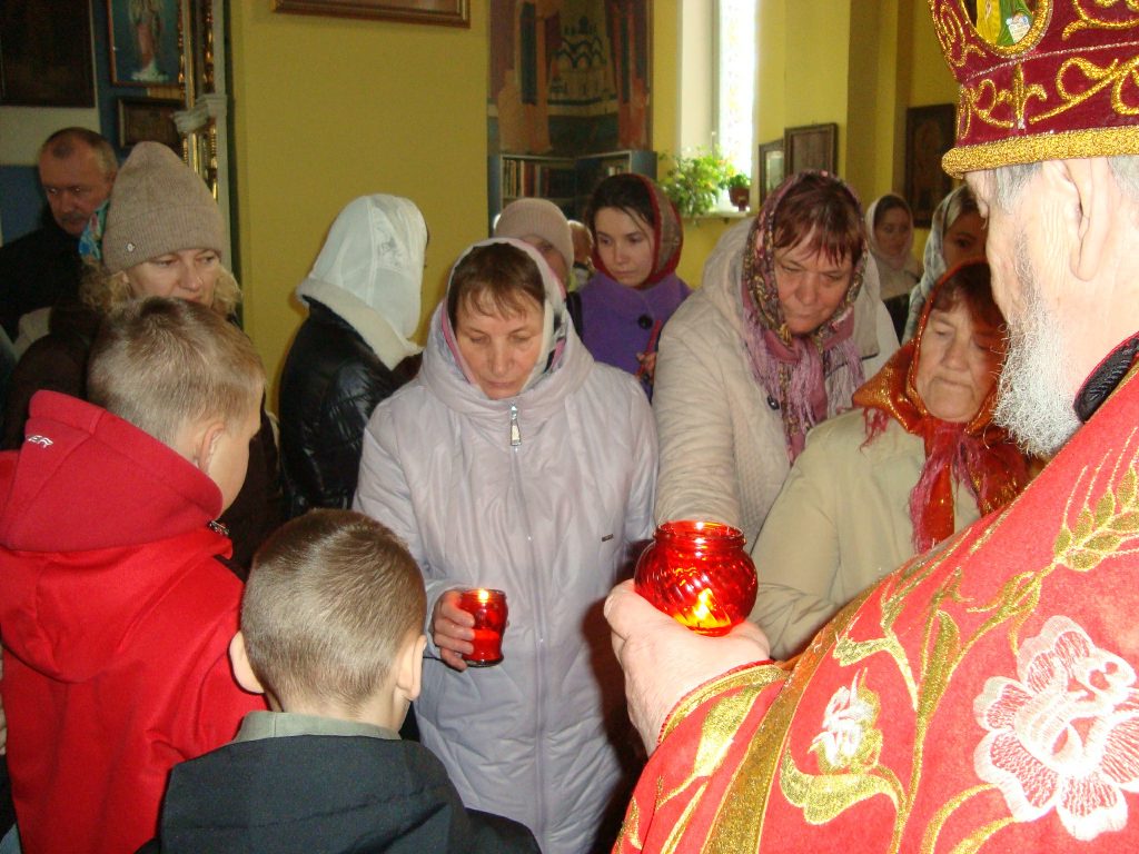 12.04.2026_pribytie-blagodatnogo-ognya-v-vetku_14-1024x768 В Ветке встретили Благодатный огонь