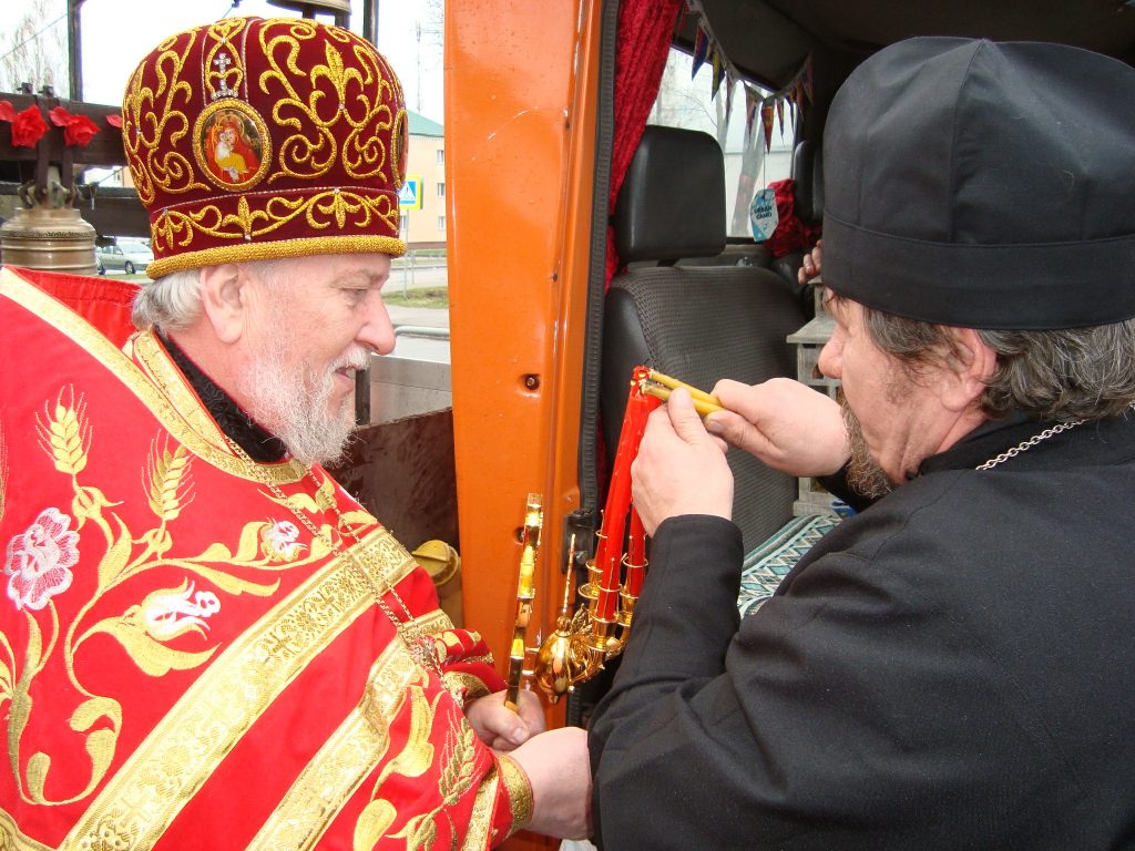 12.04.2026_pribytie-blagodatnogo-ognya-v-vetku_5-1024x768 В Ветке встретили Благодатный огонь