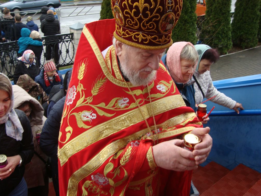 12.04.2026_pribytie-blagodatnogo-ognya-v-vetku_8-1024x768 В Ветке встретили Благодатный огонь