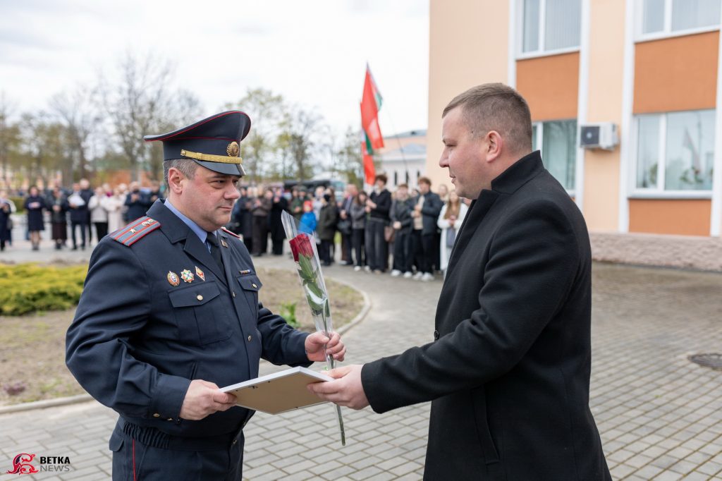img_9539-1024x682 В Ветке в торжественной обстановке открыли обновлённую Доску почёта