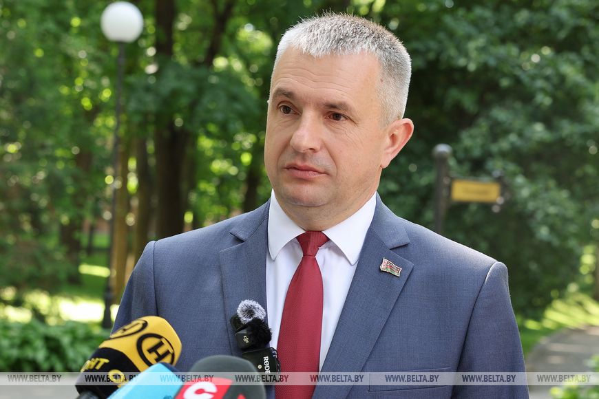 mvas7035_result Ситуация на границе, кадры и подготовка к уборочной. Лукашенко заслушал доклад по Гомельской области
