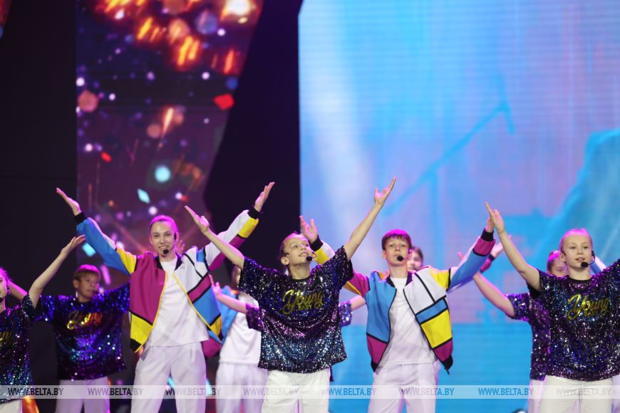 ahit4389_result В конкурсе Dream Dance Fest на "Славянском базаре" 17 коллективов представили свое творчество