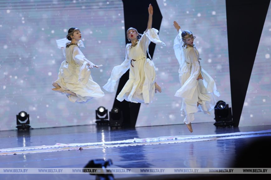 ahit4517_result В конкурсе Dream Dance Fest на "Славянском базаре" 17 коллективов представили свое творчество