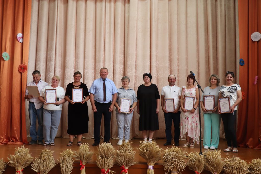 img_5232-1024x683 В Столбуне чествовали тружеников села