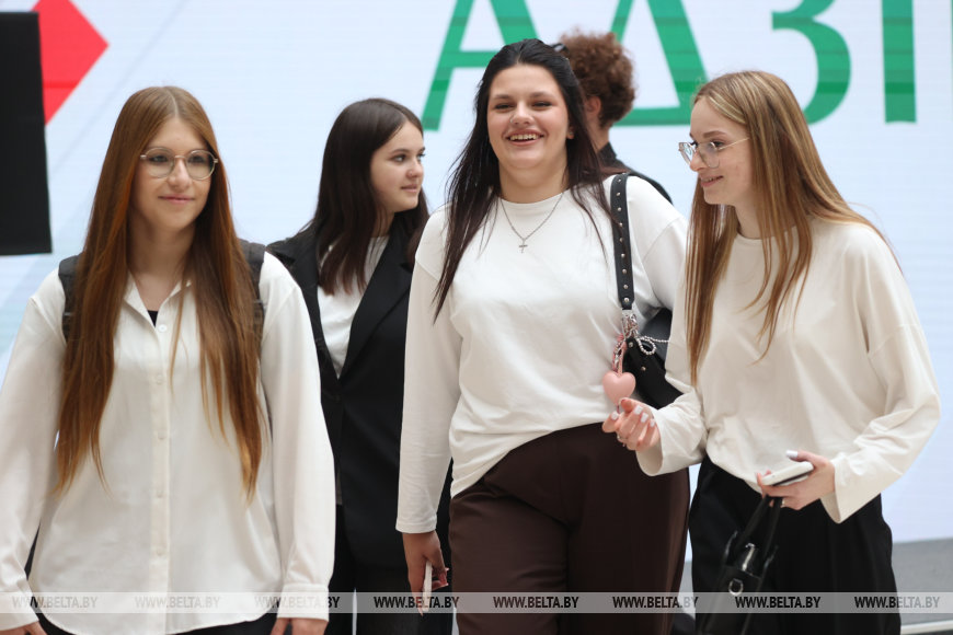 aks_0099_rezultat0099 Молодежь - молодежи. Акцию "Беларусь адзiная" в новом формате презентовали в Минске
