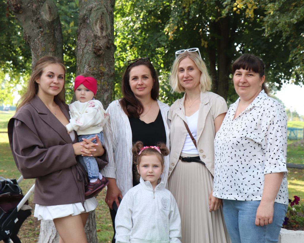 photo_2026-09-01_14-14-35-1024x817 В Старосельской средней школе прошла торжественная линейка, посвящённая Дню знаний!