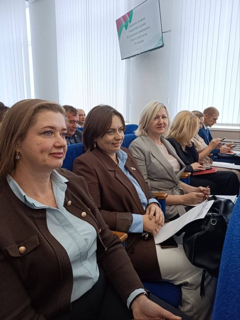 photo_2026-09-18_11-59-23-771x1024 В Ветковском районе обсудили вопросы, касающиеся кадровой политики, благоустройства воинских захоронений и аренды водных объектов