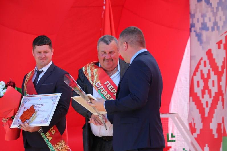photo_2026-09-19_16-15-42-2 Награждение аграриев Ветковщины