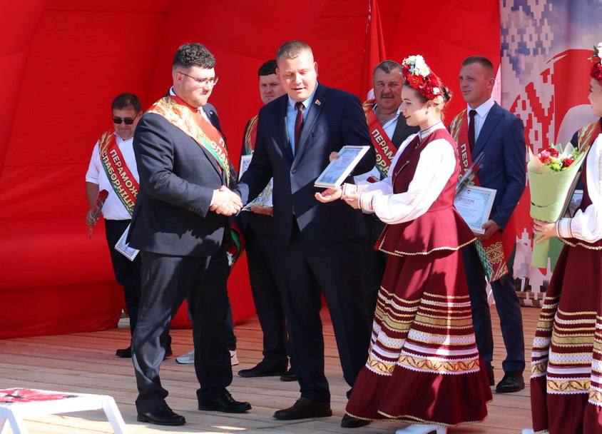 photo_2026-09-19_16-28-59 Награждение аграриев Ветковщины
