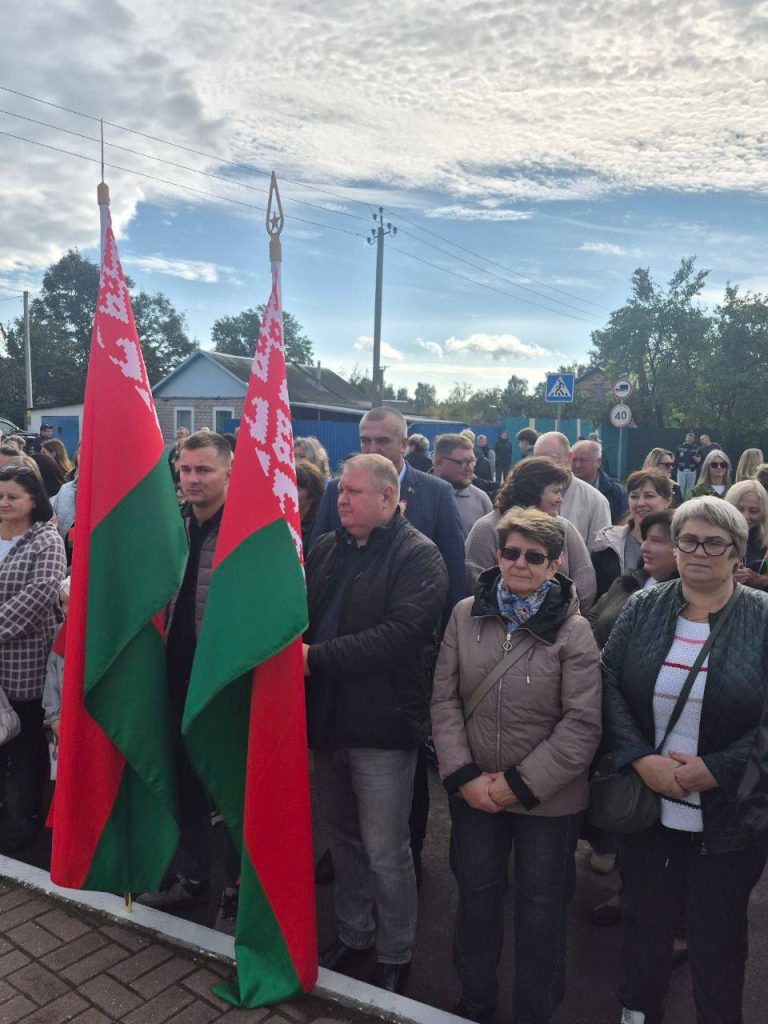 photo_2026-09-26_11-10-17-2-768x1024 Митинг, объединивший две памятные даты: 83-ю годовщину освобождения города и его 341-й день рождения