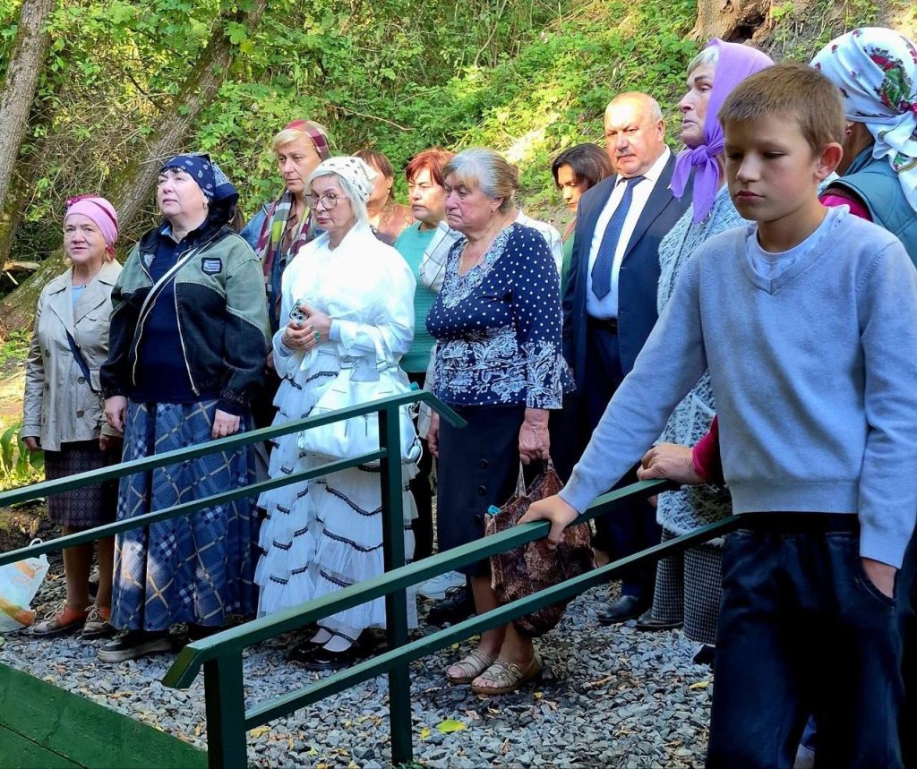 photo_2026-09-30_16-12-41-1024x859 Благословение родника: духовная страница проекта «Родник у моста»!